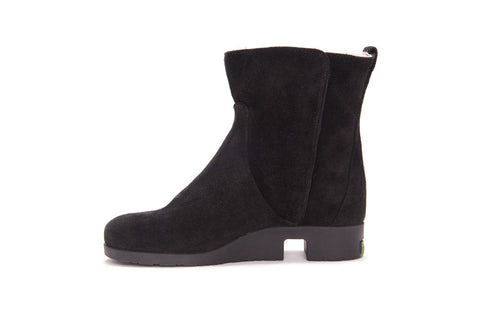 Bend-It Boot Punchy Black